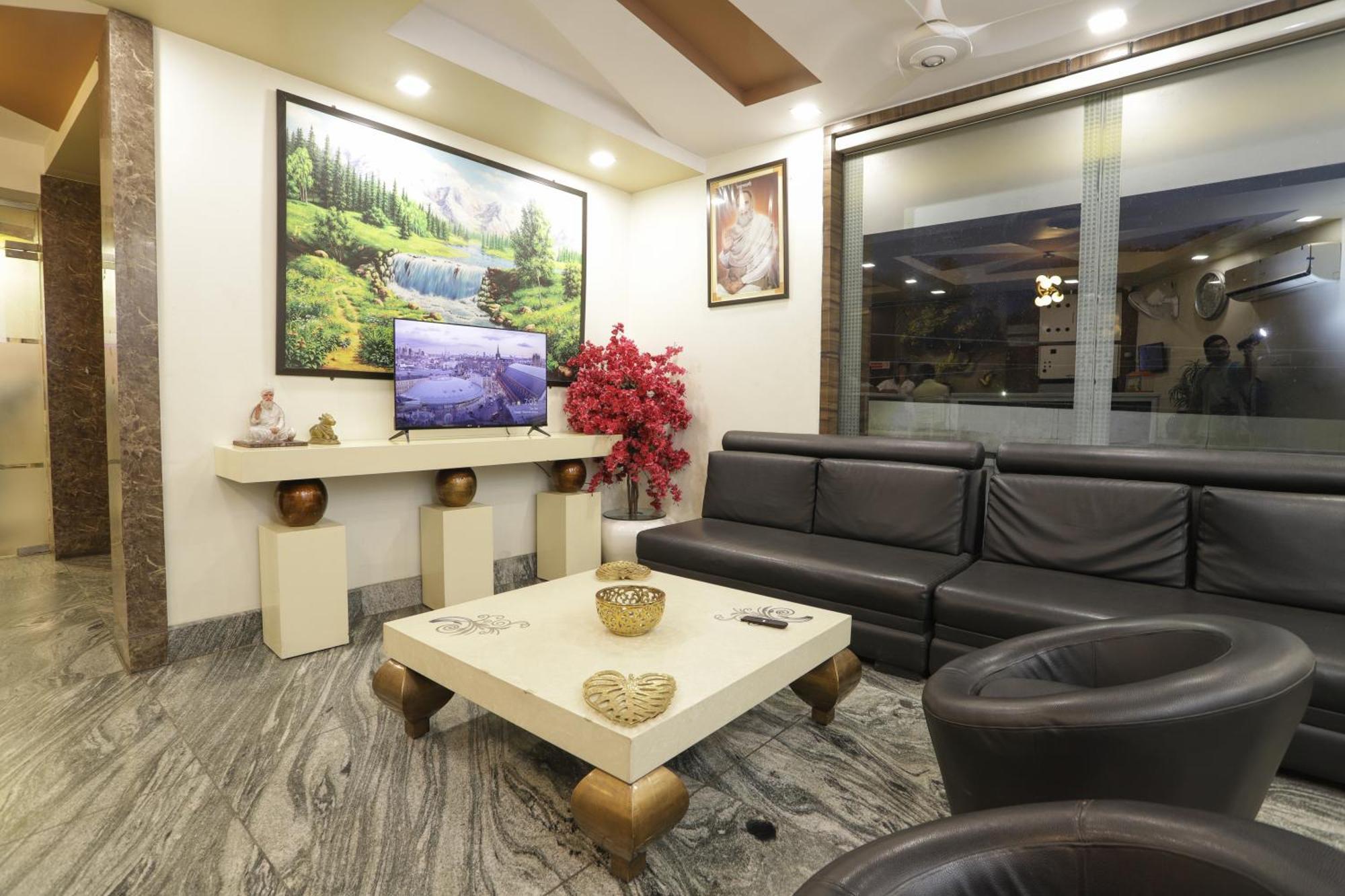 Hotel Razia Inn Hisār Buitenkant foto