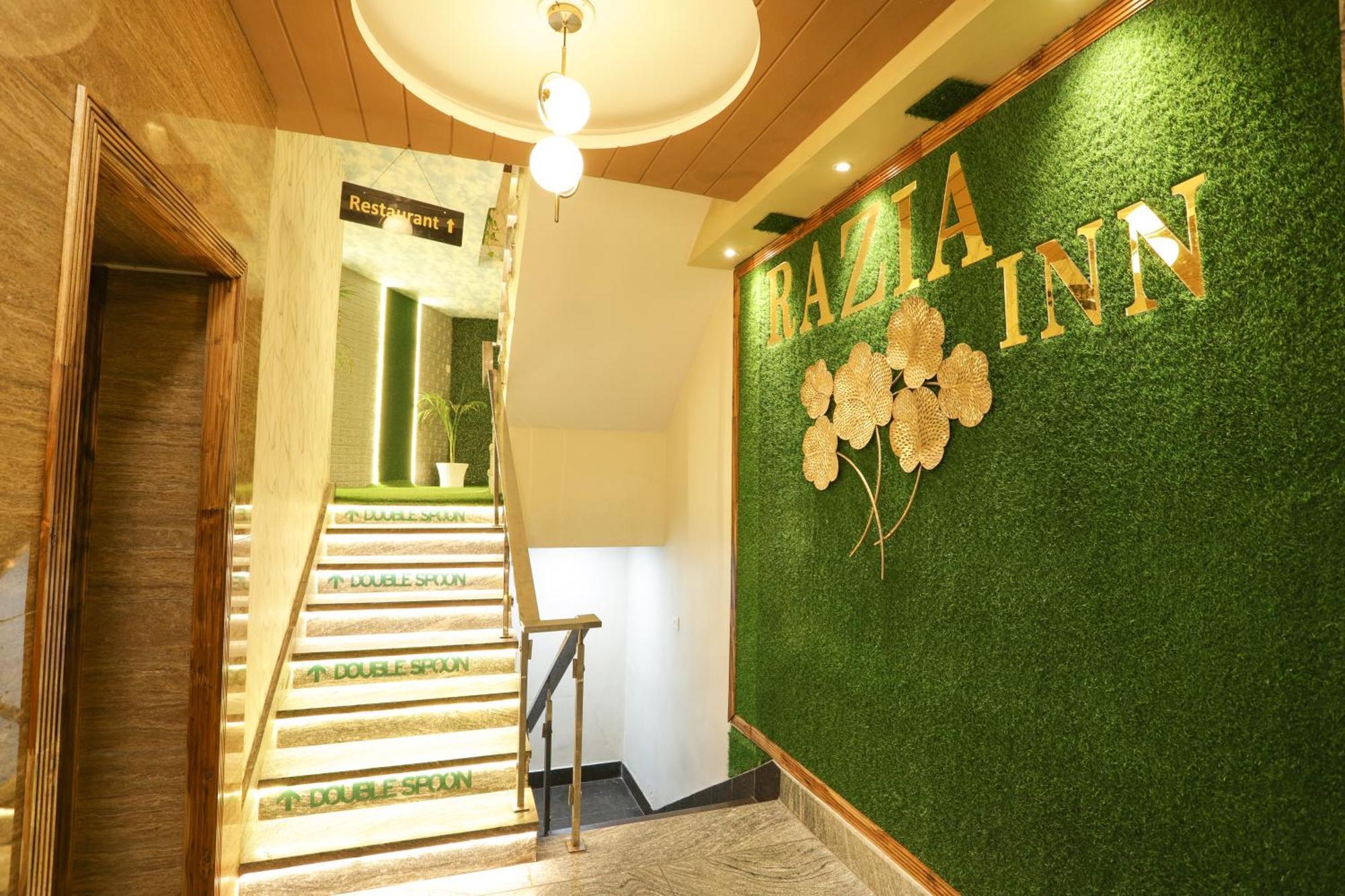 Hotel Razia Inn Hisār Buitenkant foto