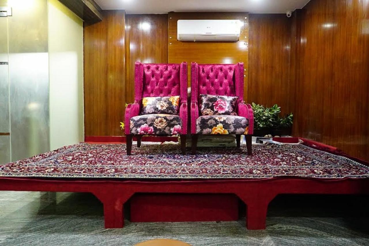 Hotel Razia Inn Hisār Buitenkant foto